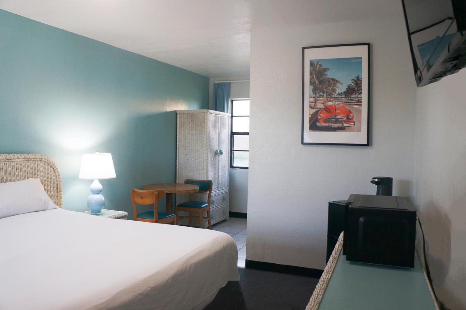 Ocean Holiday Motel เดย์โทนาบีช ภายนอก รูปภาพ