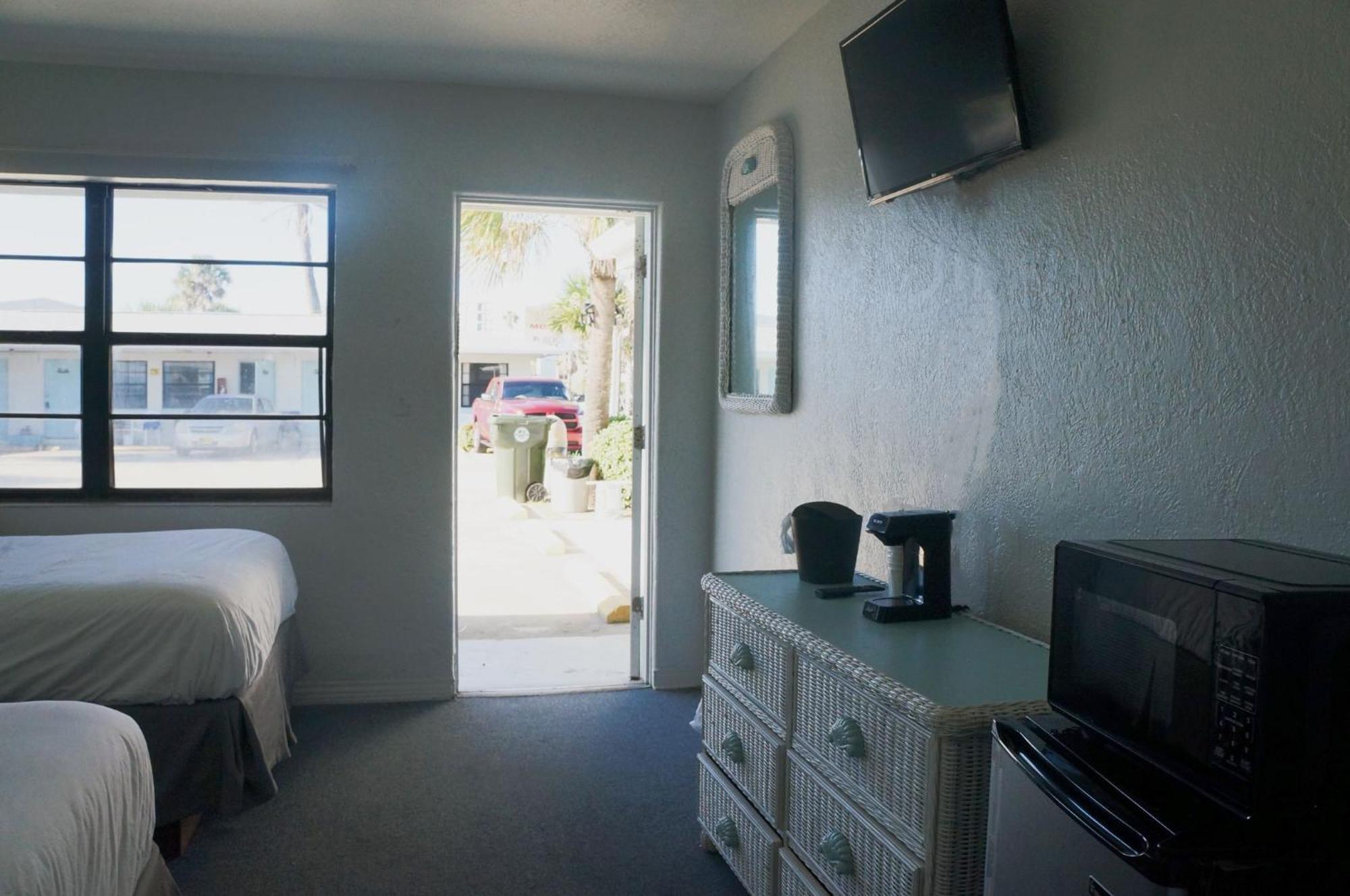 Ocean Holiday Motel เดย์โทนาบีช ภายนอก รูปภาพ
